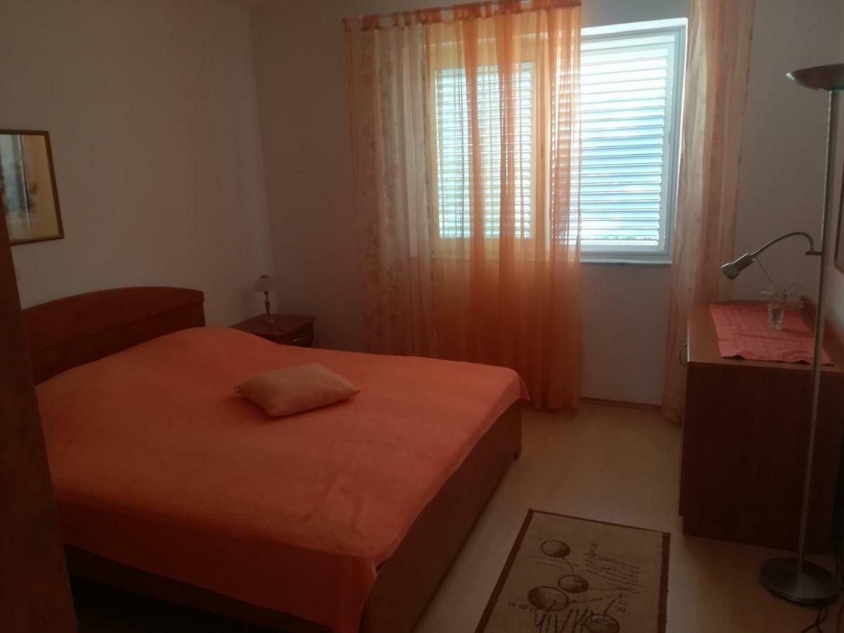 Apartmani Ivic Paka Rab Banjol ภายนอก รูปภาพ