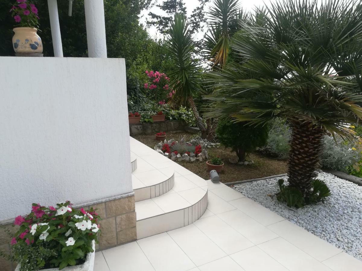 Apartmani Ivic Paka Rab Banjol ภายนอก รูปภาพ