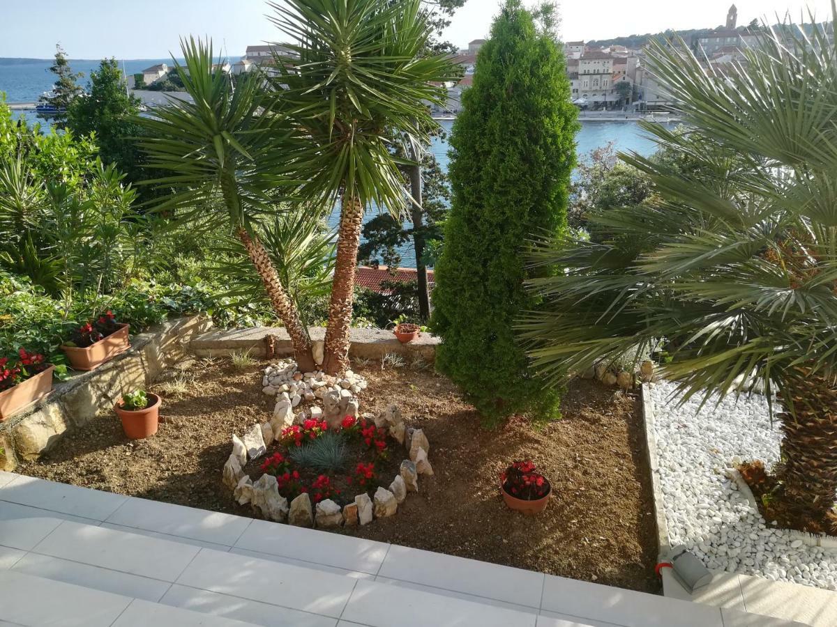 Apartmani Ivic Paka Rab Banjol ภายนอก รูปภาพ