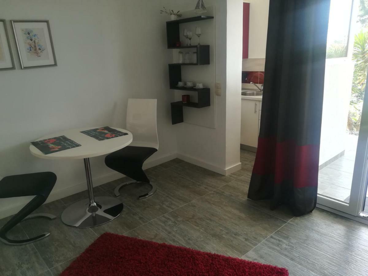 Apartmani Ivic Paka Rab Banjol ภายนอก รูปภาพ