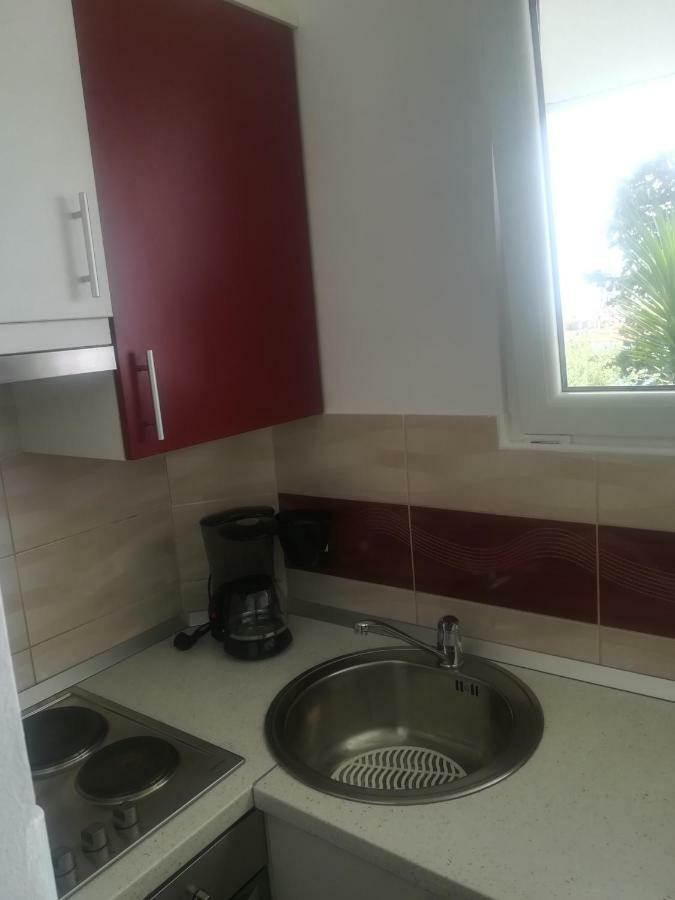 Apartmani Ivic Paka Rab Banjol ภายนอก รูปภาพ