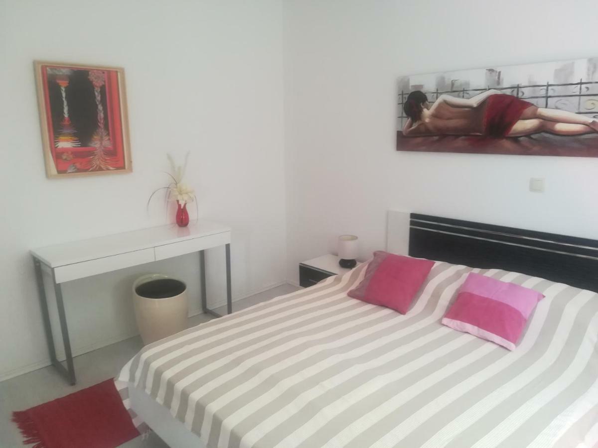 Apartmani Ivic Paka Rab Banjol ภายนอก รูปภาพ