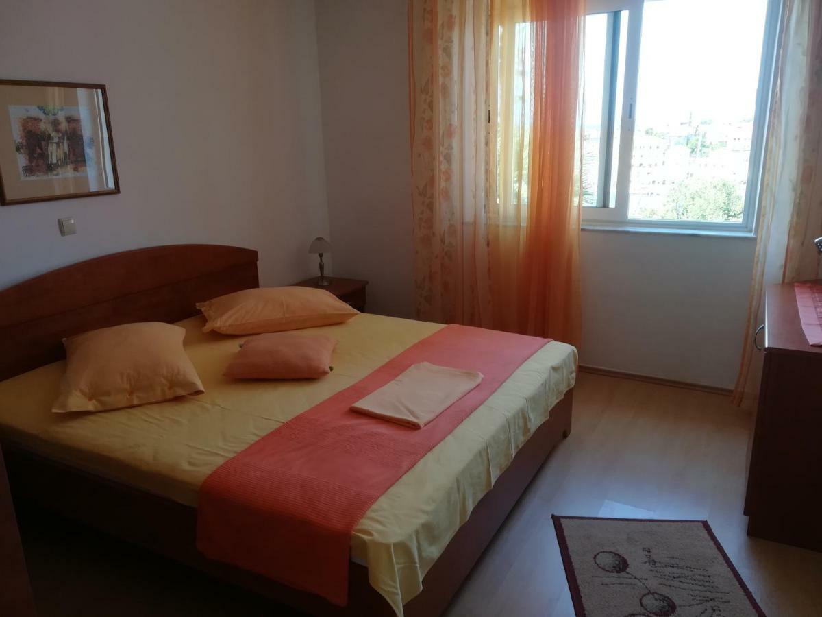 Apartmani Ivic Paka Rab Banjol ภายนอก รูปภาพ